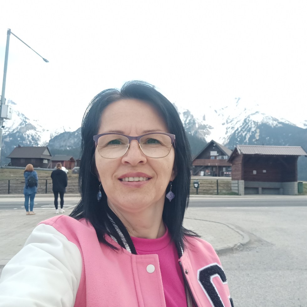 prof. Violeta Jăhăleanu